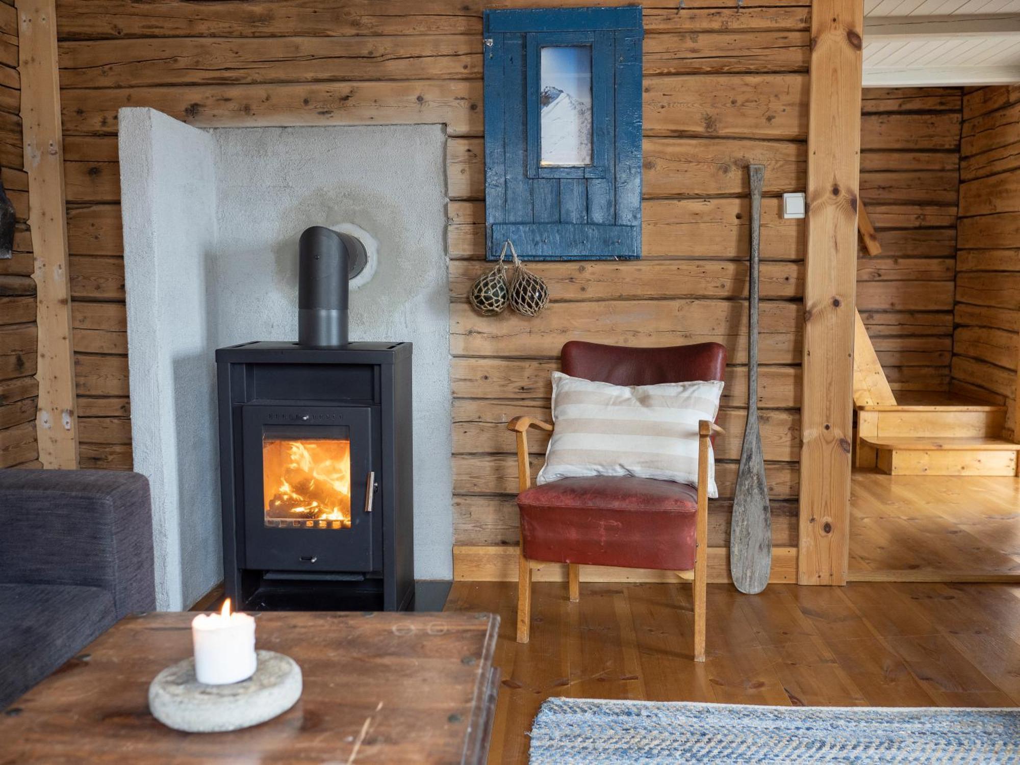 Kalle I Lofoten Kabelvag Room photo