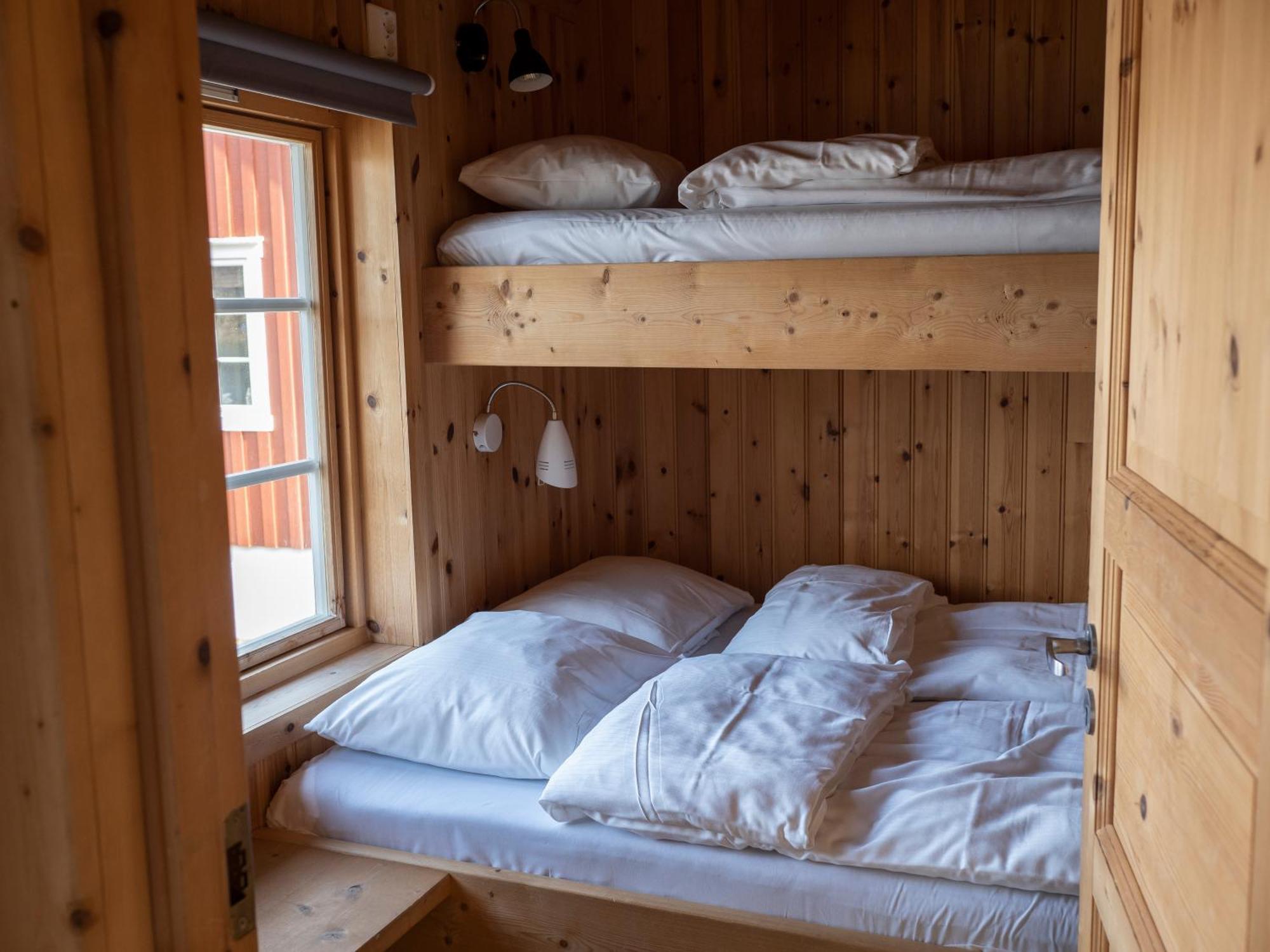 Kalle I Lofoten Kabelvag Room photo